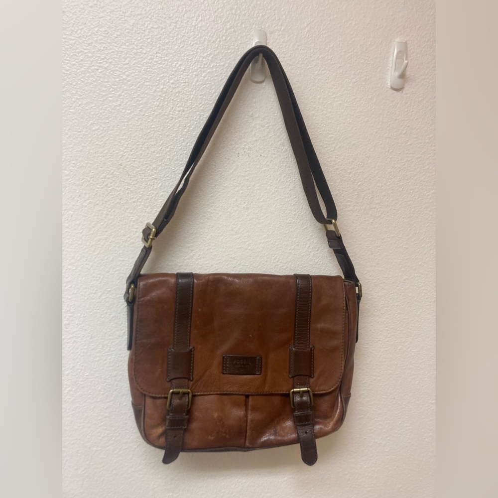 FOSSIL Leather Two Toned Brown Men’s Messenger Bag Laptop Crossbody Shoulder Bag